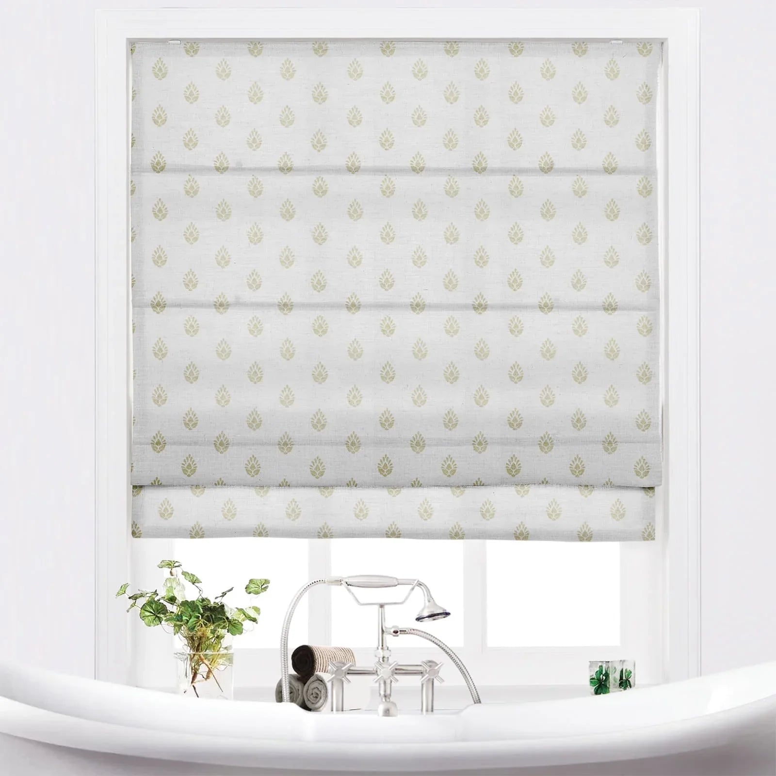 Stefana Silber Printed Cordless Roman Shade-Wooden Headrail SLIDINGCURTAIN