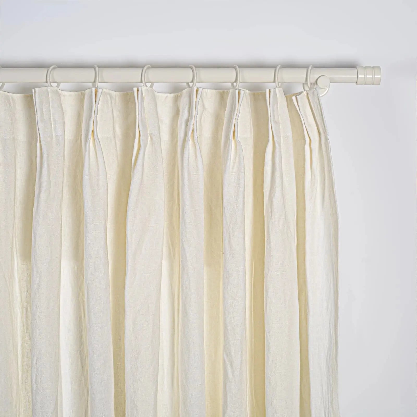 Lacey 100% Linen Drapery Pleated