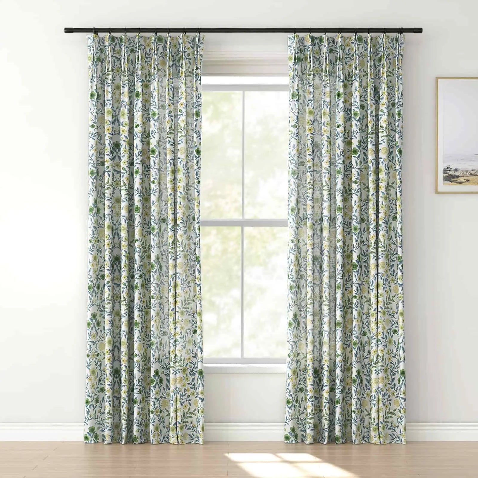 Holly Floral Pattern Boho Style Curtain Pleated