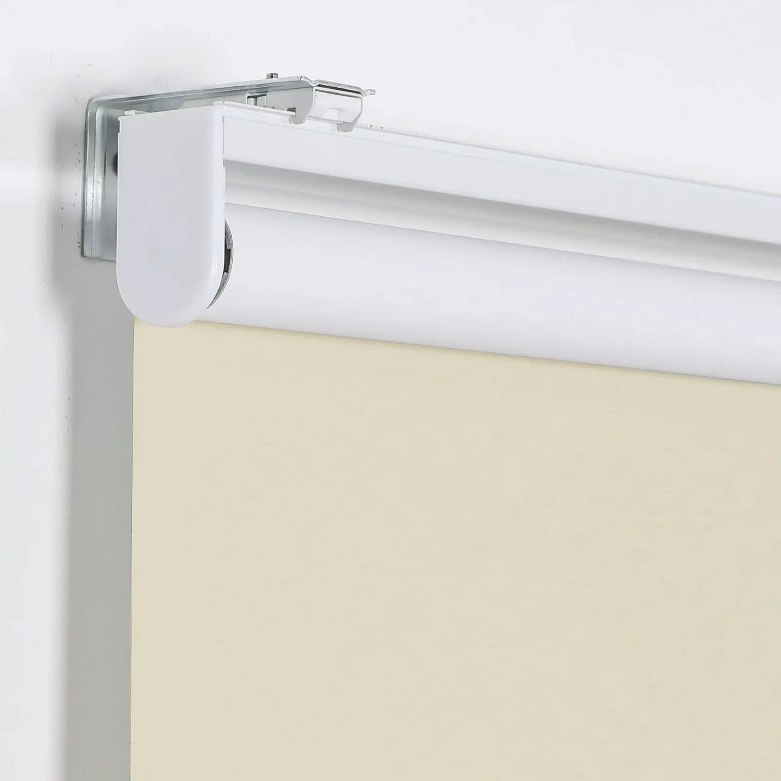 Thomas Blackout Waterproof Cordless Roller Blinds